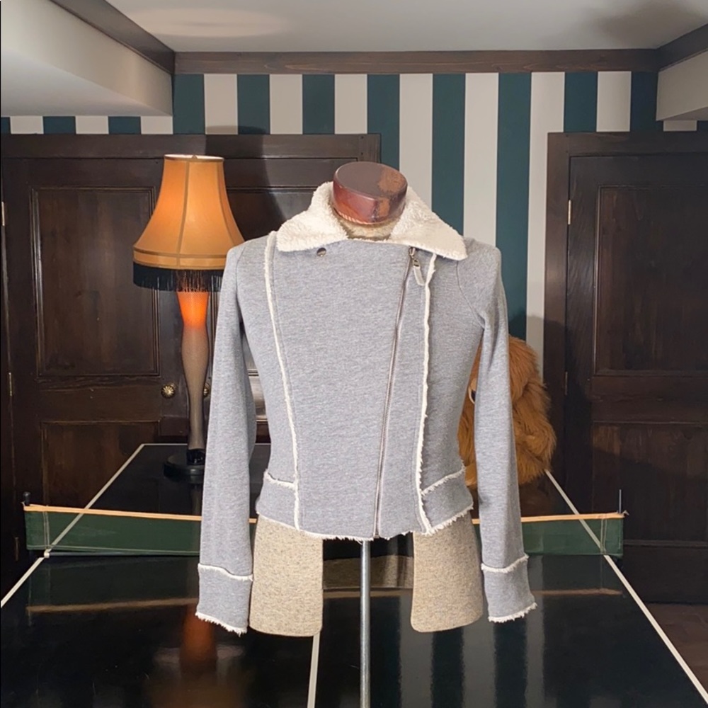 Splendid furry Zip Up